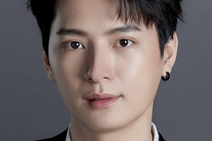 Krist Perawat