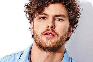 Vance-Joy-Australian-singer