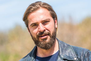 Engin Altan Düzyatan